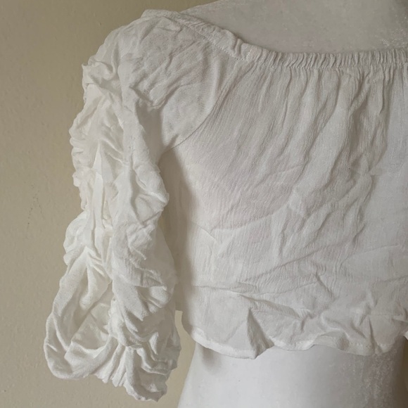 LF ruffled sleeve crop top size M NWT - Picture 9 of 15